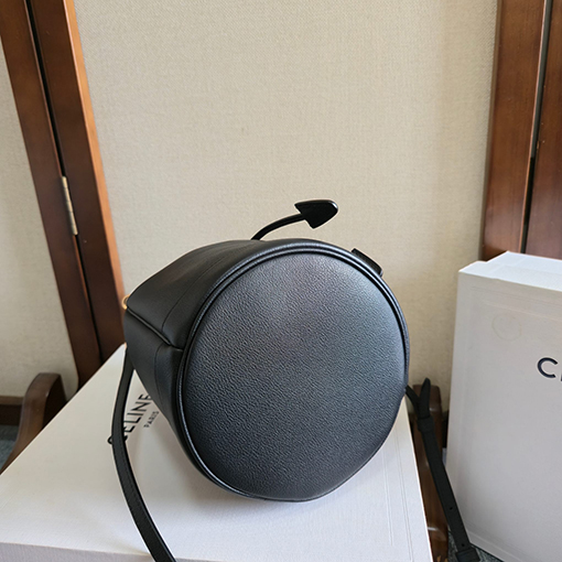 セリーヌ 新しい小型レディースブラウンレザーバケットバッグ