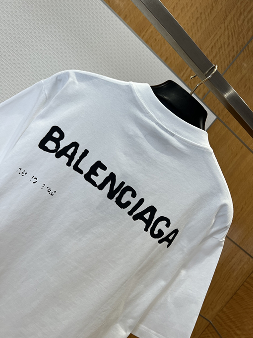 バレンシアガ BALENCIAGA ダメージロゴプリント半袖Tシャツ