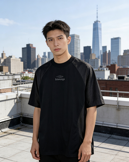 バレンシアガスーパーコピー BALENCIAGA 刺繍入りラグランパッチワーク半袖Tシャツ