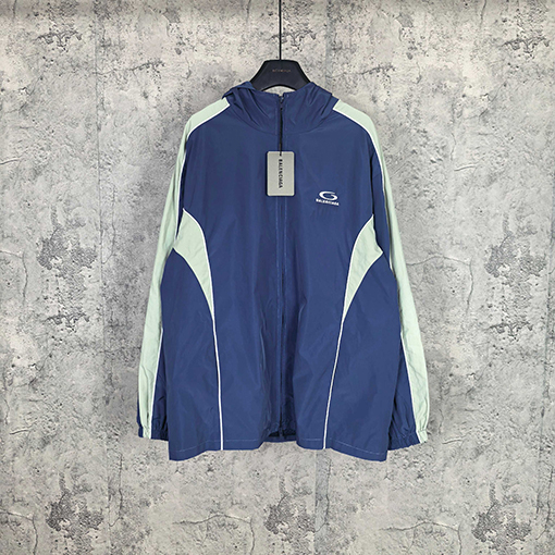 バレンシアガ BALENCIAGA Tracksuit Jacket in Marine Blue ロゴ刺繍カラーブロックプレッピースタイルのスポーツジャケット/ジャケット/ウィンドブレーカー