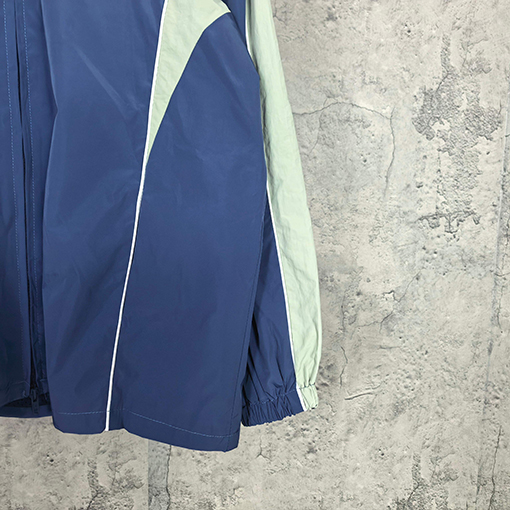 バレンシアガ BALENCIAGA Tracksuit Jacket in Marine Blue ロゴ刺繍カラーブロックプレッピースタイルのスポーツジャケット/ジャケット/ウィンドブレーカー