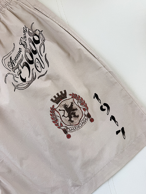 バレンシアガスーパーコピー TATTOO プリント柄のショートパンツ