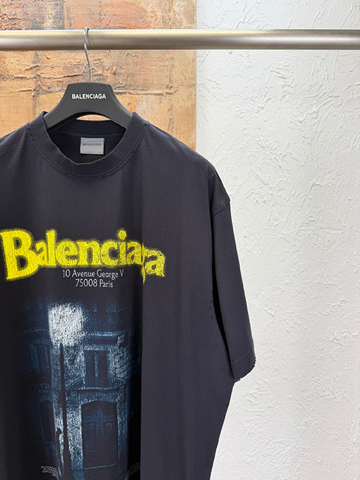 バレンシアガ BALENCIAGA 街灯のひび割れプリント半袖Tシャツ