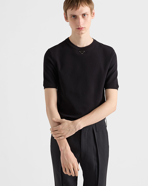 プラダ クラシックな三角形ロゴのワッフル半袖Tシャツ
