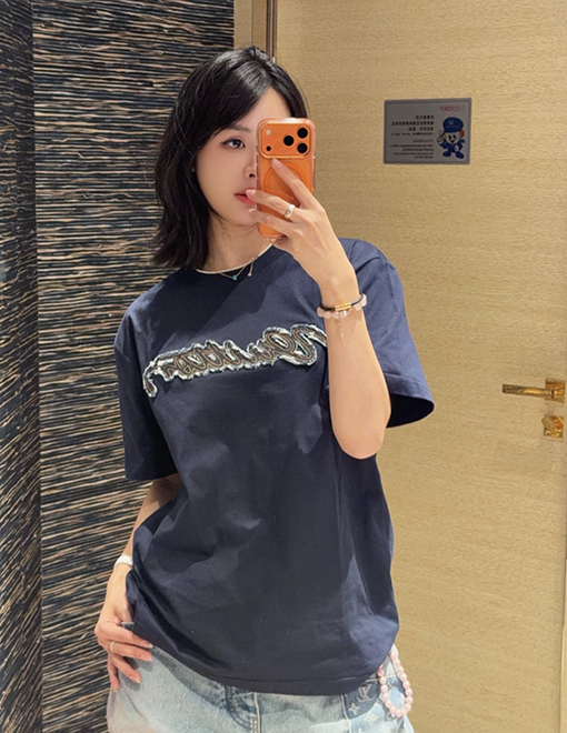 ルイヴィトン ダメージデニムパッチ付き半袖Tシャツ
