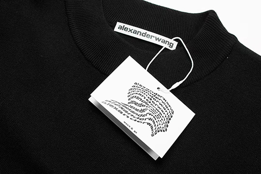 アレキサンダーワン Alexander Wang シンプルなスローガン入りセーターのベースレイヤー