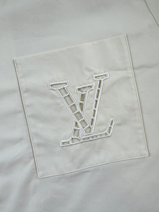 ルイヴィトンスーパーコピー LV 刺繍入りポケット付き半袖シャツ