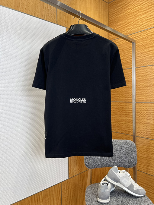 モンクレール MONCLER コラボレーションアートプリントクルーネック半袖Tシャツ
