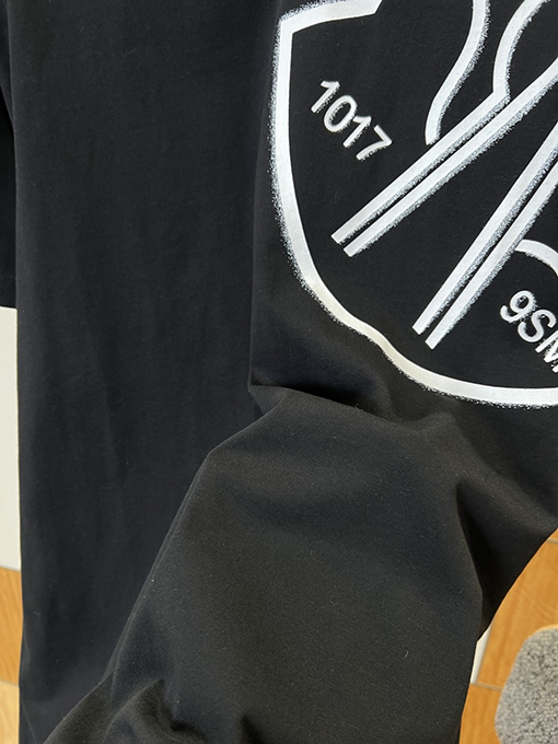 モンクレール MONCLER コラボレーションアートプリントクルーネック半袖Tシャツ
