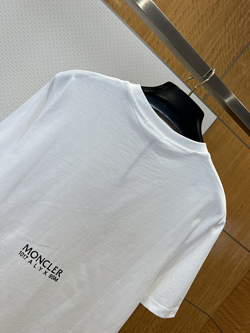 モンクレール MONCLER コラボレーションアートプリントクルーネック半袖Tシャツ