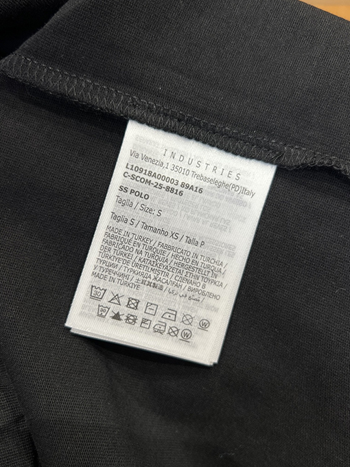 モンクレールコピー クラシックロゴ レザーラベル クルーネック 半袖Tシャツ