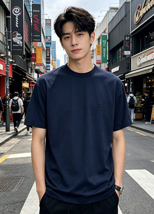 プラダスーパーコピー シールドロゴ刺繍入り半袖Tシャツ