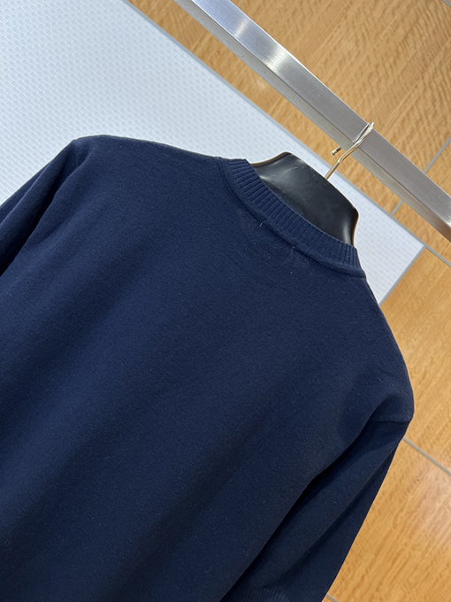 フェンディ ダブルF柄刺繍入りクルーネックニット半袖Tシャツ