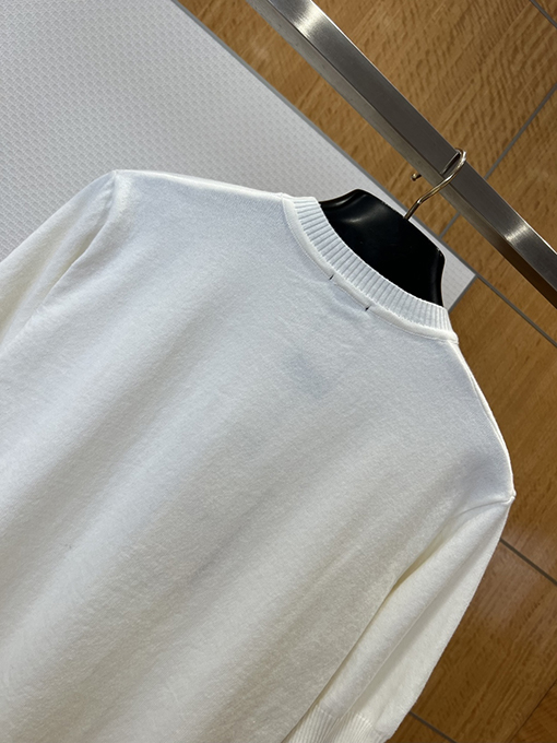 フェンディ ダブルF柄刺繍入りクルーネックニット半袖Tシャツ