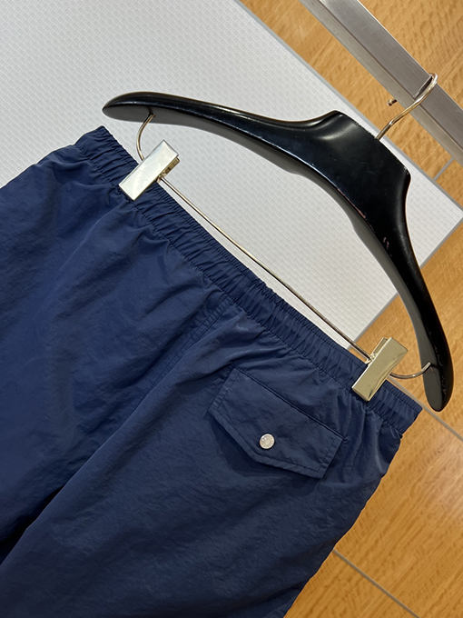 エルメス 刺繍ロゴ入りドローストリング付きカジュアルショーツ