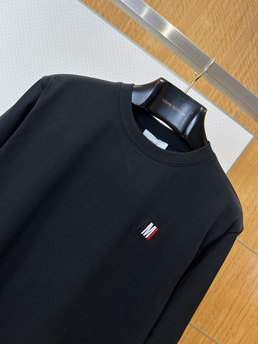 アミコピー クラシックなレターストライプ刺繍入り半袖Tシャツ