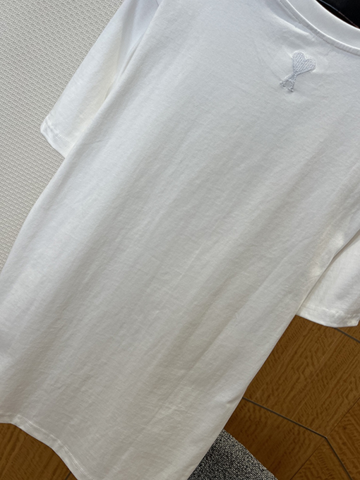アミコピー クラシックなレターストライプ刺繍入り半袖Tシャツ