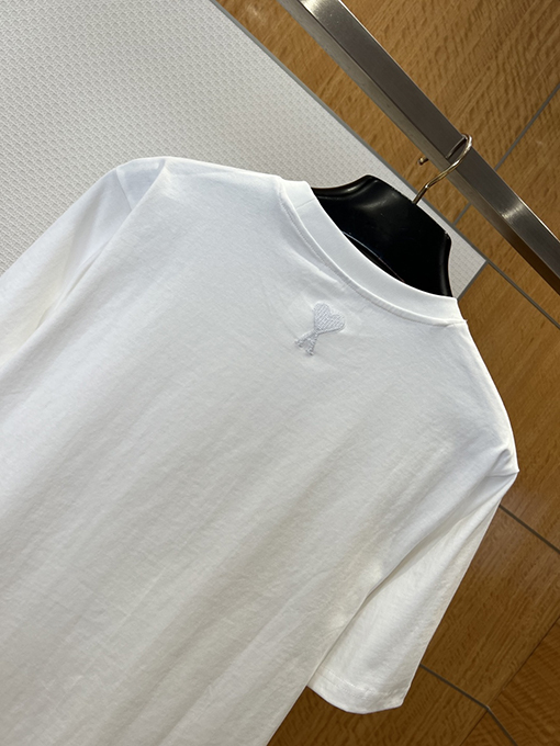 アミコピー クラシックなレターストライプ刺繍入り半袖Tシャツ