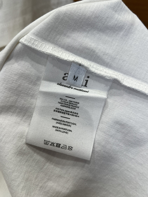 アミコピー クラシックなレターストライプ刺繍入り半袖Tシャツ