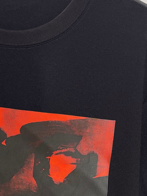 ジバンシィコピー GIVENCHY クラシックなグラフィティプリントのレターロゴ入り半袖Tシャツ