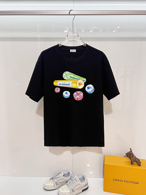 バーバリーコピー BURBERRY クラシックなウォーホースのロゴ入り半袖Tシャツ