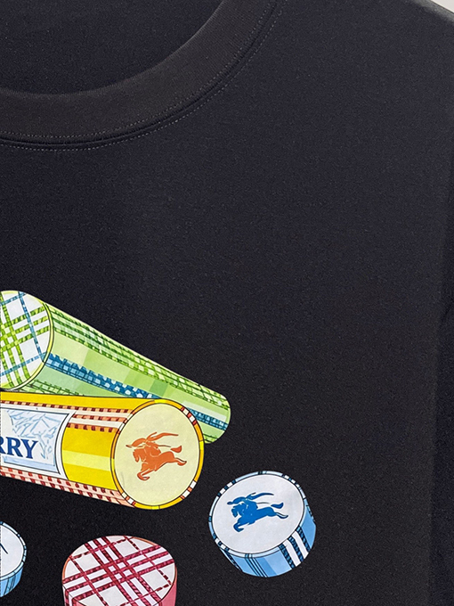 バーバリーコピー BURBERRY クラシックなウォーホースのロゴ入り半袖Tシャツ