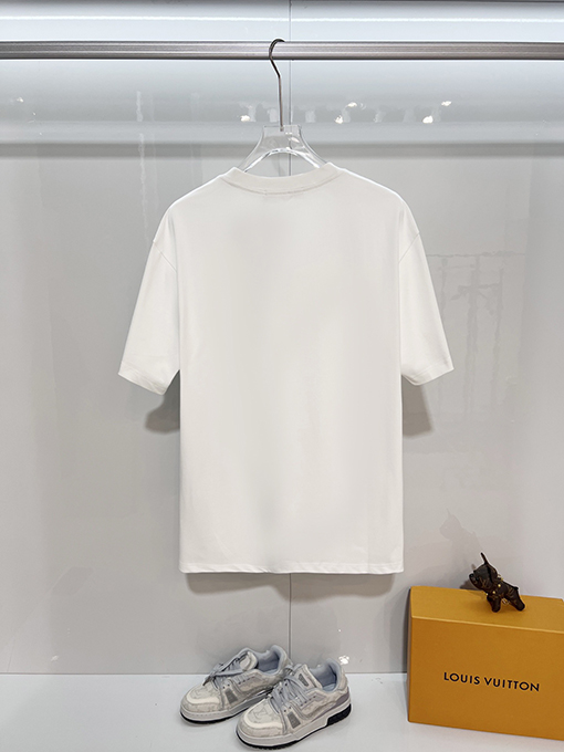 ジバンシィコピー GIVENCHY クラシックなグラフィティプリントのレターロゴ入り半袖Tシャツ