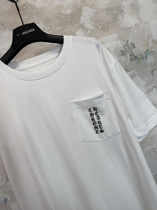 クロムハーツスーパーコピー 手作りのサンスクリット文字入り半袖Tシャツ