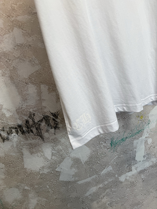 クロムハーツスーパーコピー 手作りのサンスクリット文字入り半袖Tシャツ