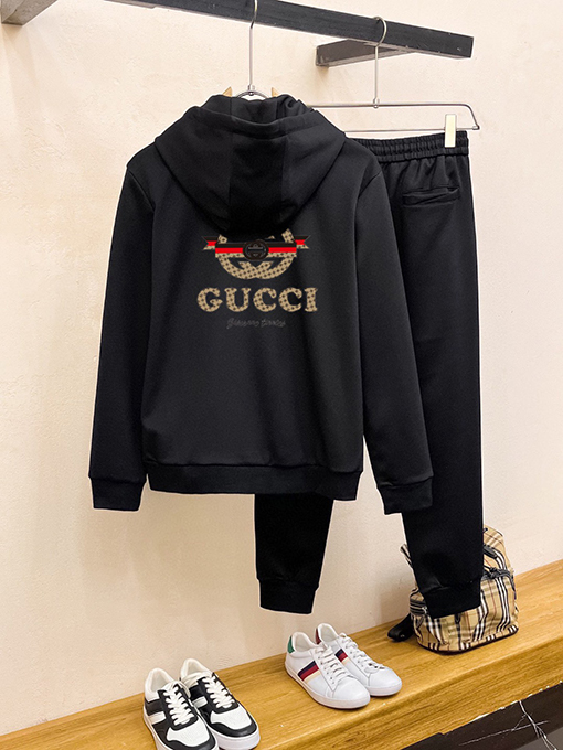 グッチ クラシック人気のジップアップパーカーとパンツのセット