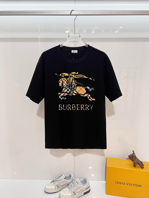 バーバリーコピー BURBERRY ウォーホース レタープリントロゴ 半袖Tシャツ