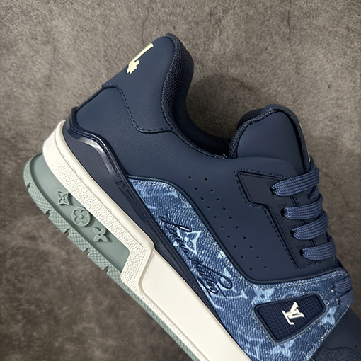 ルイヴィトン LV Trainer 新モデル高級レプリカシューズとスニーカー