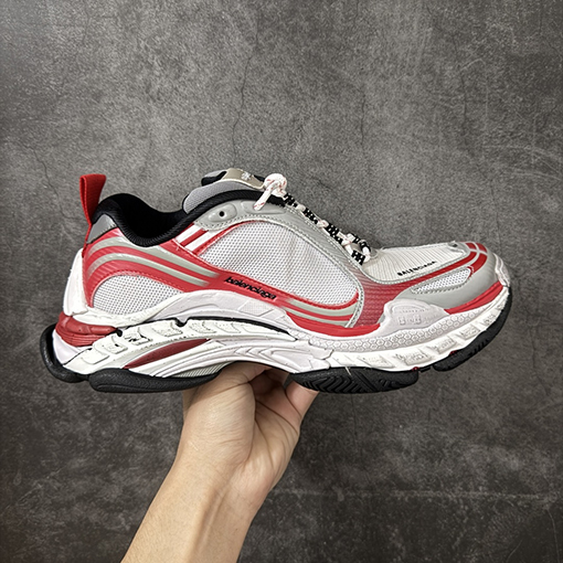 バレンシアガ Triple S .2 プラットフォームレースアップローカットチャンキースニーカー(XAバージョン)