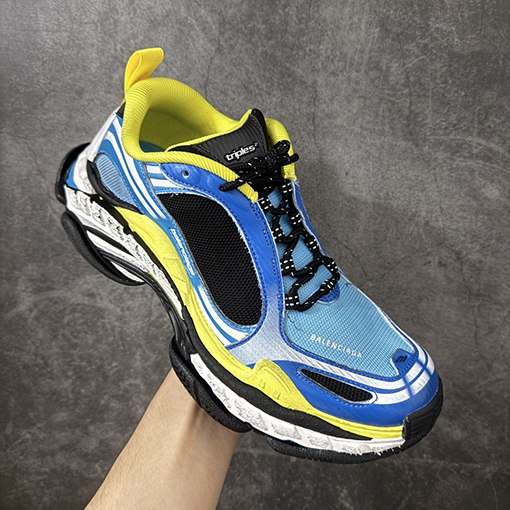 バレンシアガ Triple S .2 プラットフォームレースアップローカットチャンキースニーカー(XAバージョン)