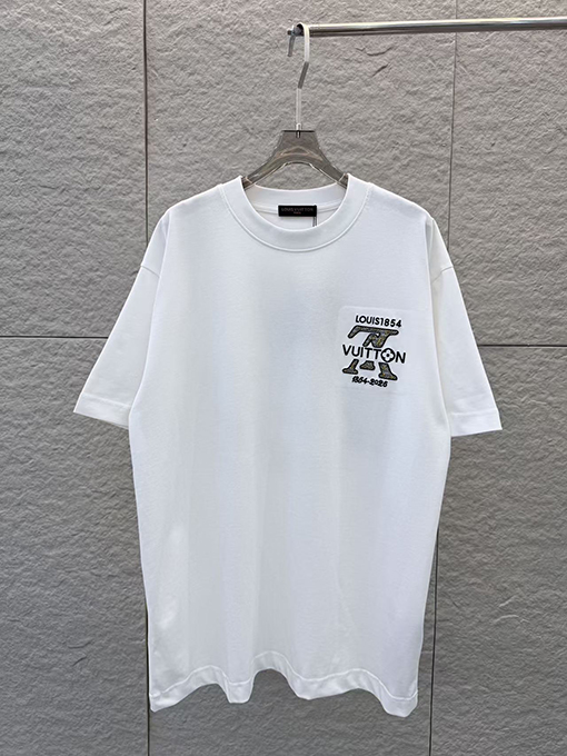 ルイヴィトン LOUIS VUITTON 3Dの刺繍入り半袖Tシャツ