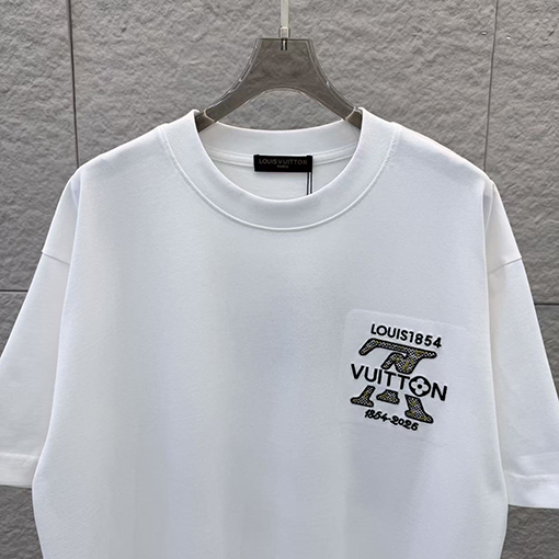 ルイヴィトン LOUIS VUITTON 3Dの刺繍入り半袖Tシャツ
