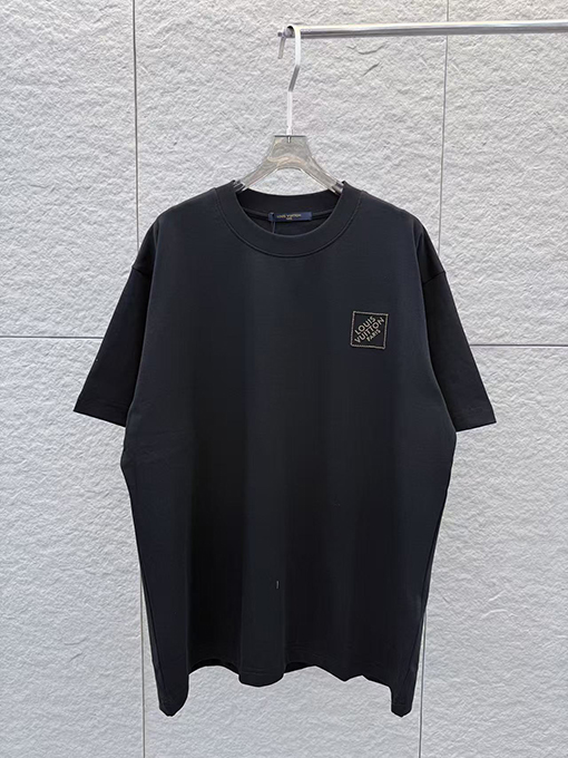 ルイヴィトンコピー LOUIS VUITTON 新モデル3Dの刺繍入り半袖Tシャツ