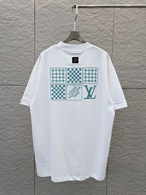ルイヴィトンコピー LOUIS VUITTON 新モデル3Dの刺繍入り半袖Tシャツ