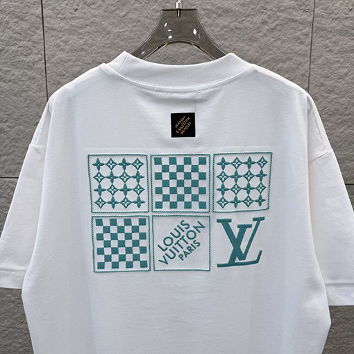 ルイヴィトンコピー LOUIS VUITTON 新モデル3Dの刺繍入り半袖Tシャツ