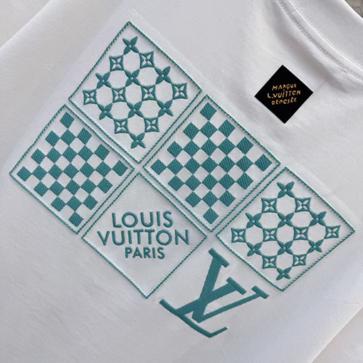 ルイヴィトンコピー LOUIS VUITTON 新モデル3Dの刺繍入り半袖Tシャツ