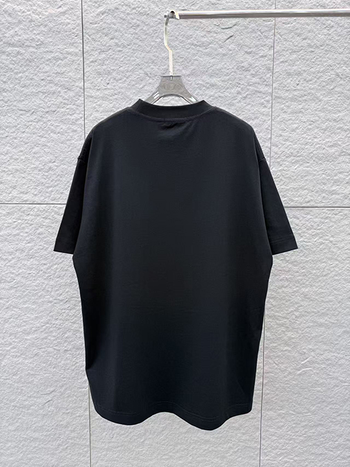 フェンディ FENDI 3Dエポキシ樹脂製半袖Tシャツ