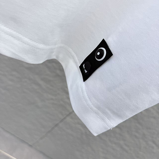 フェンディ FENDI 3Dエポキシ樹脂製半袖Tシャツ