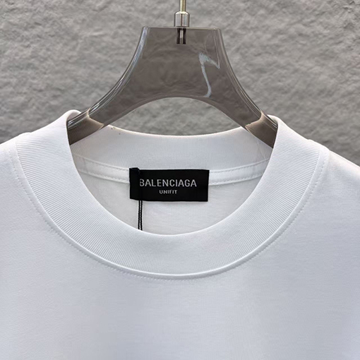 バレンシアガスーパーコピー Balenciaga 新モデル3Dエポキシ樹脂製半袖Tシャツ