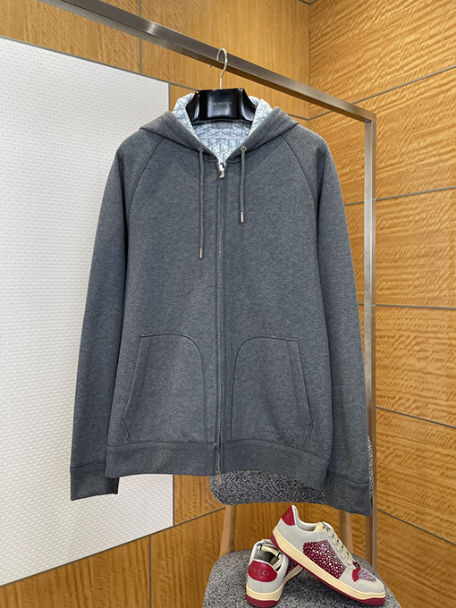 ディオール 刺繍ロゴ入りフード付きスウェットジャケット