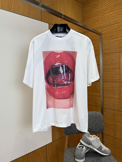アレキサンダーワンスーパーコピー トレンディな赤いリップの氷のキューブ柄半袖Tシャツ