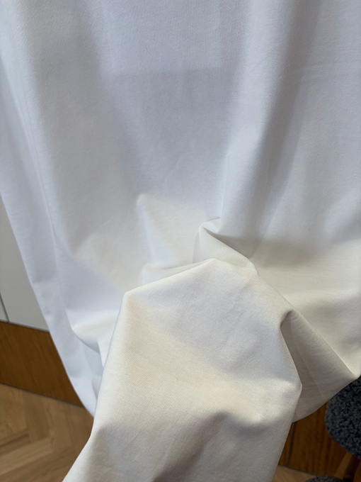 アレキサンダーワンスーパーコピー トレンディな赤いリップの氷のキューブ柄半袖Tシャツ