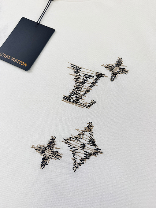 ルイヴィトンコピー 刺繍ロゴ入り半袖Tシャツ