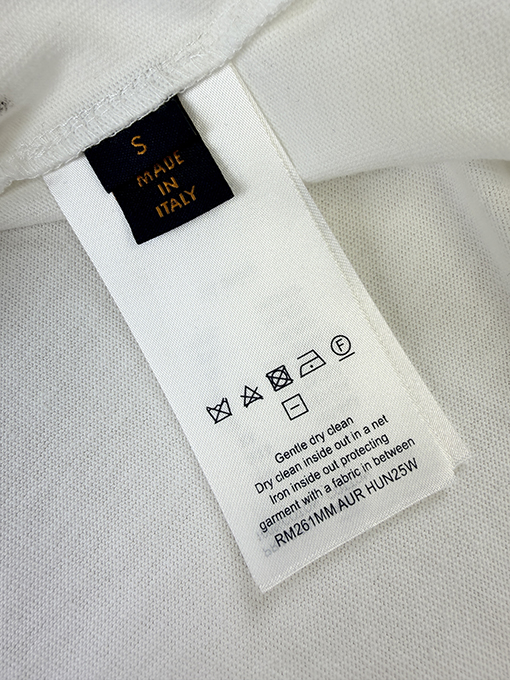 ルイヴィトンコピー 刺繍ロゴ入り半袖Tシャツ