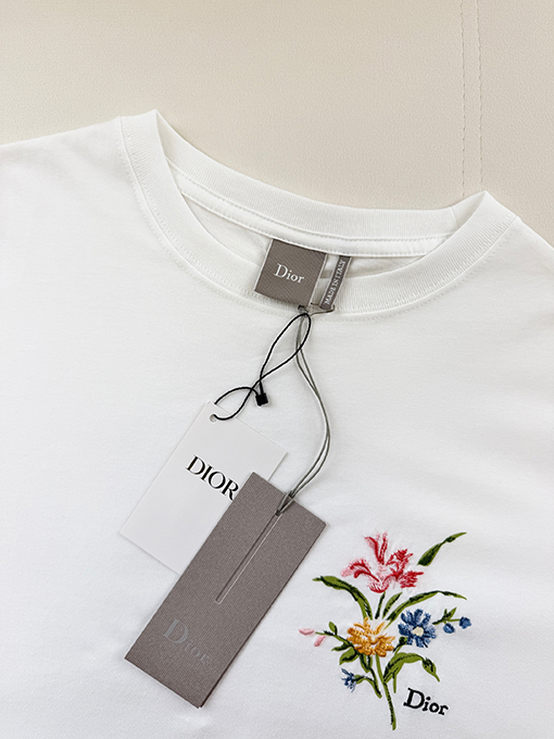 ディオール 組み合わせクラシックな花柄プリントの刺繍と半袖Tシャツ