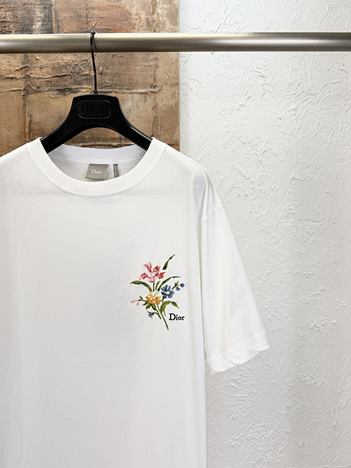 ディオール 組み合わせクラシックな花柄プリントの刺繍と半袖Tシャツ